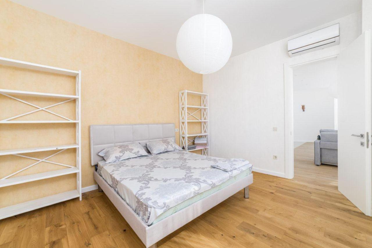 אודסה Gagarin Plaza Design Apartment מראה חיצוני תמונה